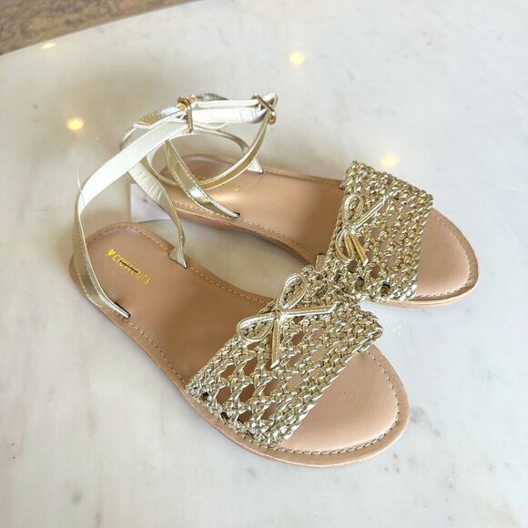 Crewcuts Big Girl Size 4 Golden Woven Open Toe Sandals Summer Wedding NWT - Picture 1 of 5